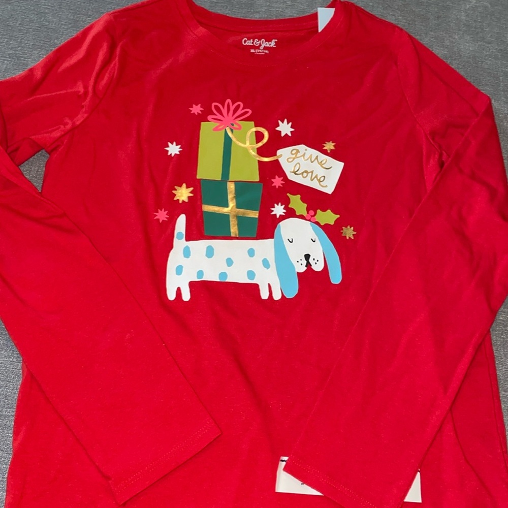 Cat & Jack Christmas Puppy Dog Give Love Red Long Sleeved T-Shirt